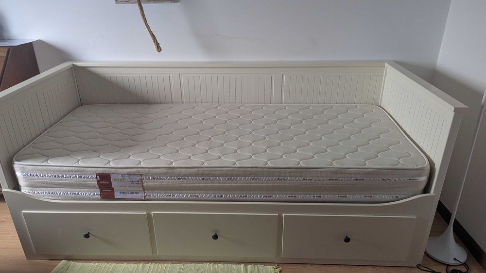 Cama Brimnes excelente preço