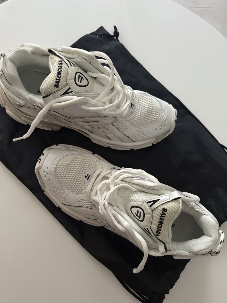 Sapatilhas Balenciaga Runner