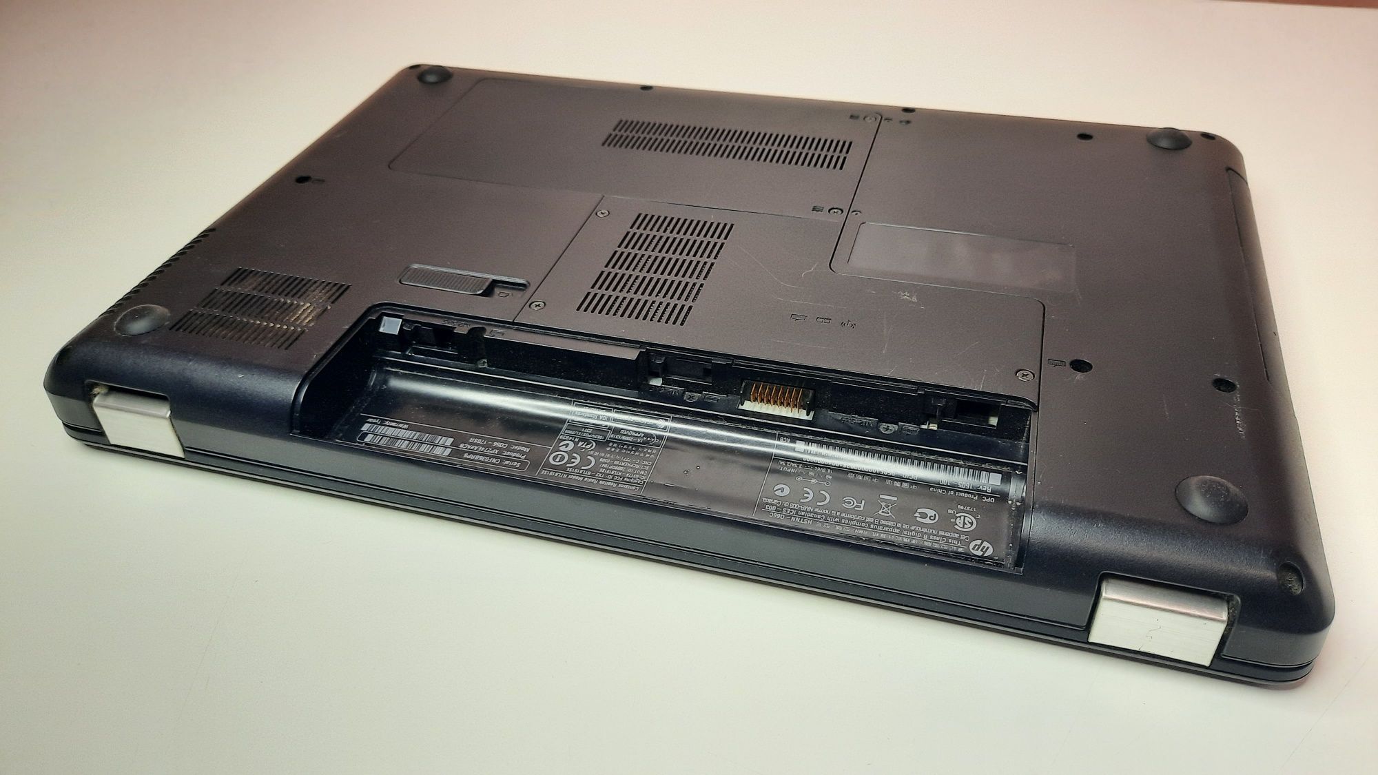 Ноутбук Compaq Presario CQ56