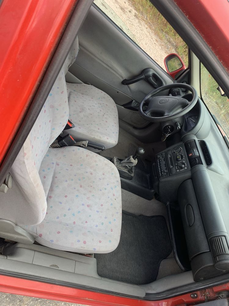 Opel corsa B gasolina