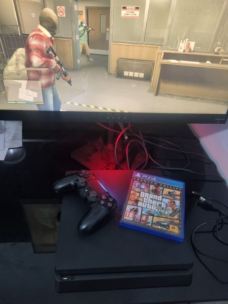 Ps4 slim + Gta V + comando Wireless Genérico