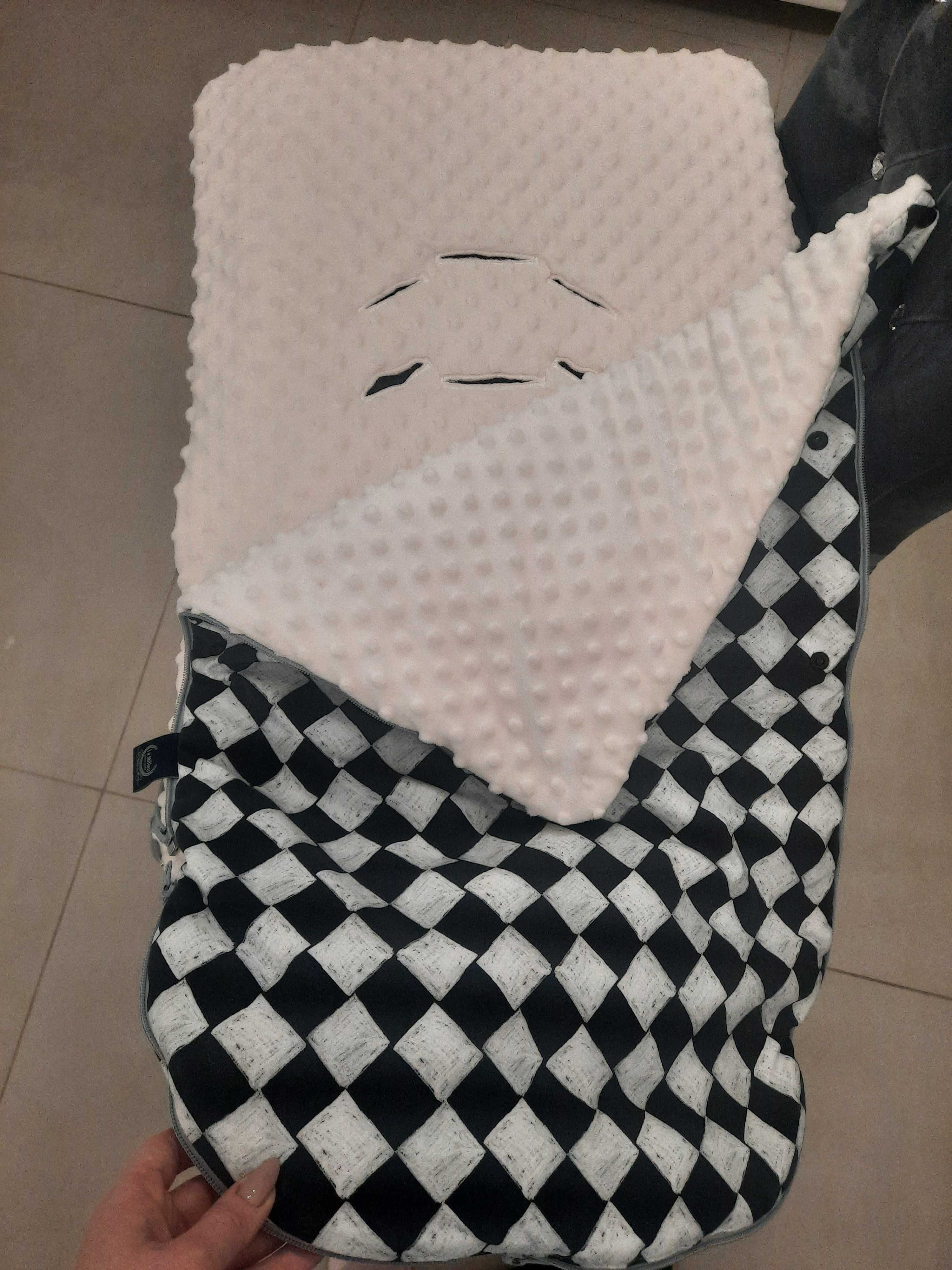 Śpiworek La Millou stan idealny do wózka śpiwór w pepitkę