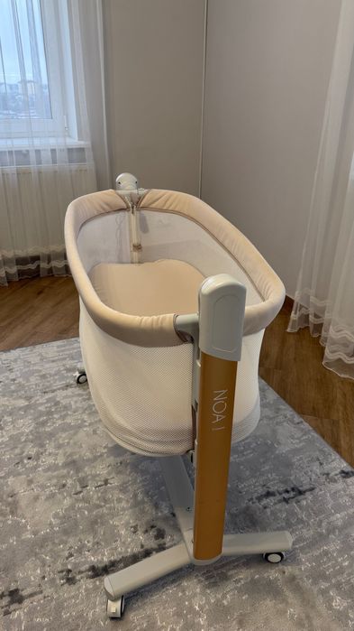 El Camino Noa приставне ліжечко. Заколисуючий центр . Манеж