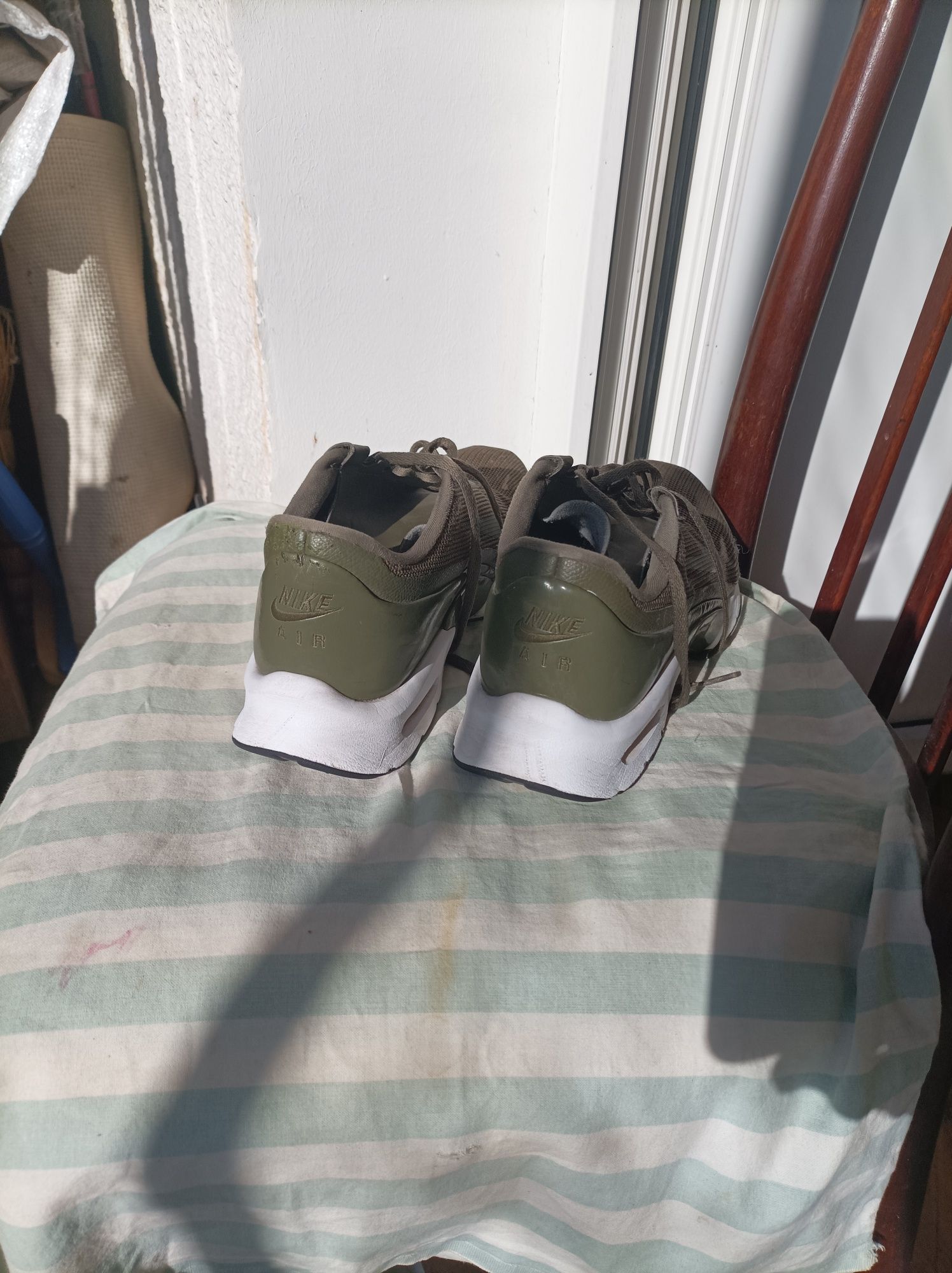Кросівки красовки Nike