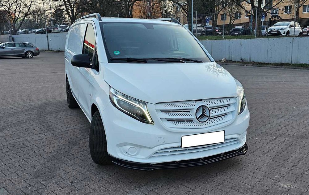 Mercedes Vito 114 LONG Fuul LED 109tys km 2x drzwi klima Navi kamera