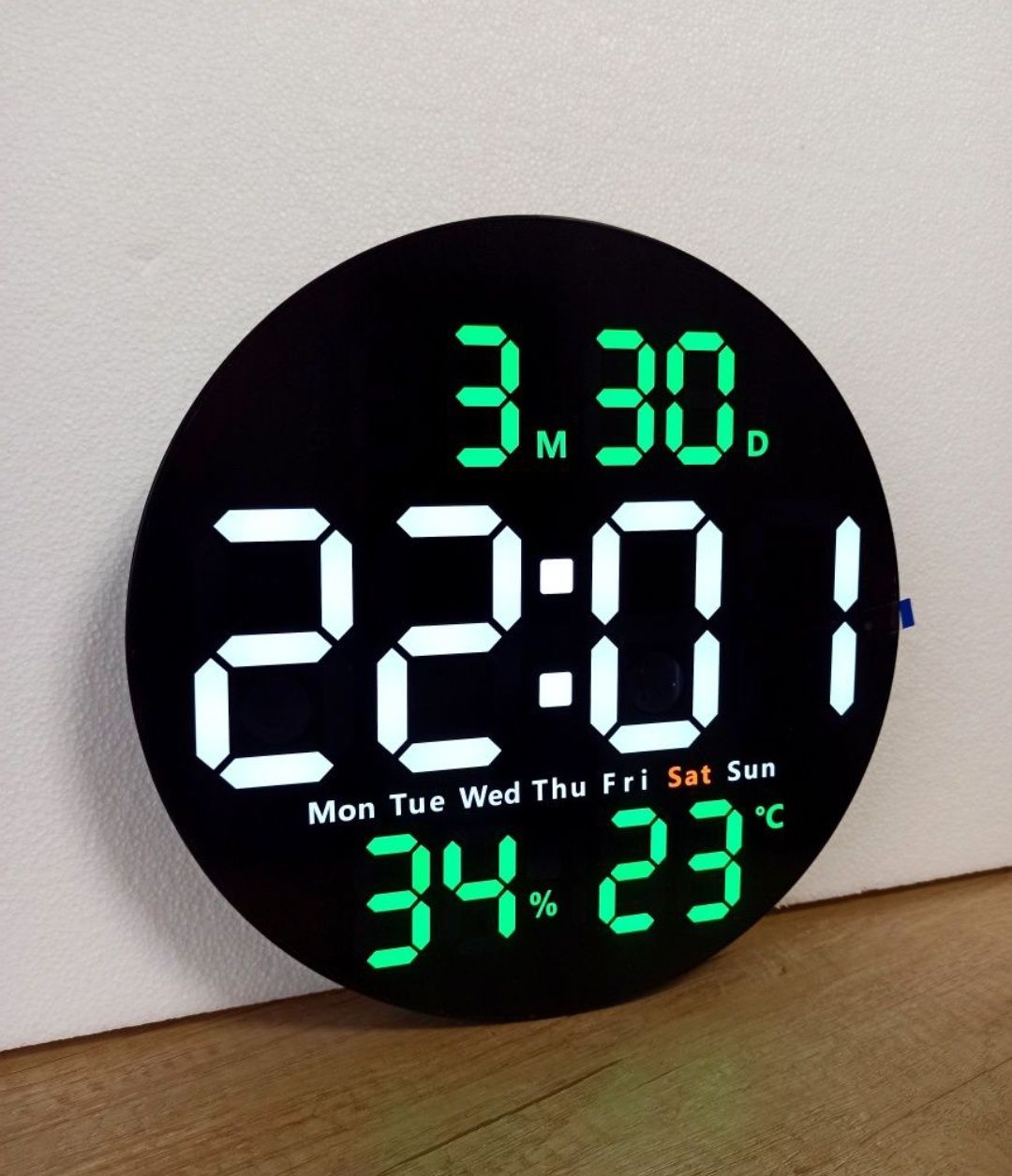 Великий світлодіодний LED годинник. - Режим 12/24