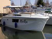 Czarter jachtu  motorowego Futura 900  stillo  23-30.08 promocja