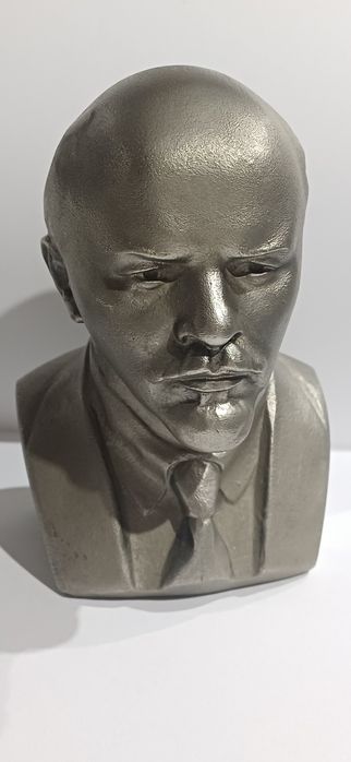 Vintage LENIN wiecznie żywy sygnowany aluminium