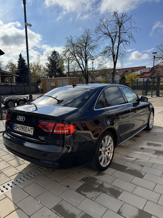Продам Audi А4 В8 2.0 quattro (211л.с.) 2012 (195тыс.км)