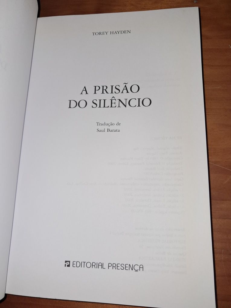 Livro A Prisão do Silêncio de Torey Hayden