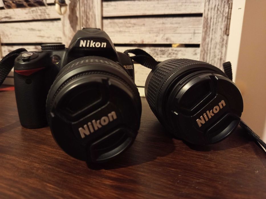 Nikon D3000 prática e leve como nova!