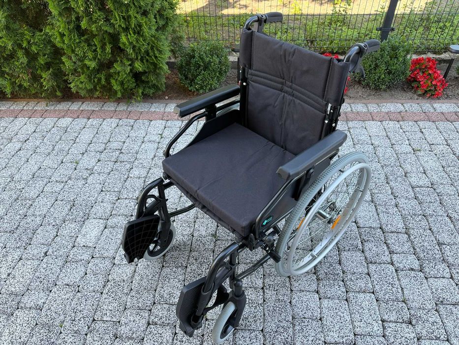 Wózek inwalidzki "Reha Fund Cruiser Active"