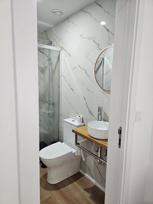 Quartos - Oliveira do Douro - 450 € despesas incluídas