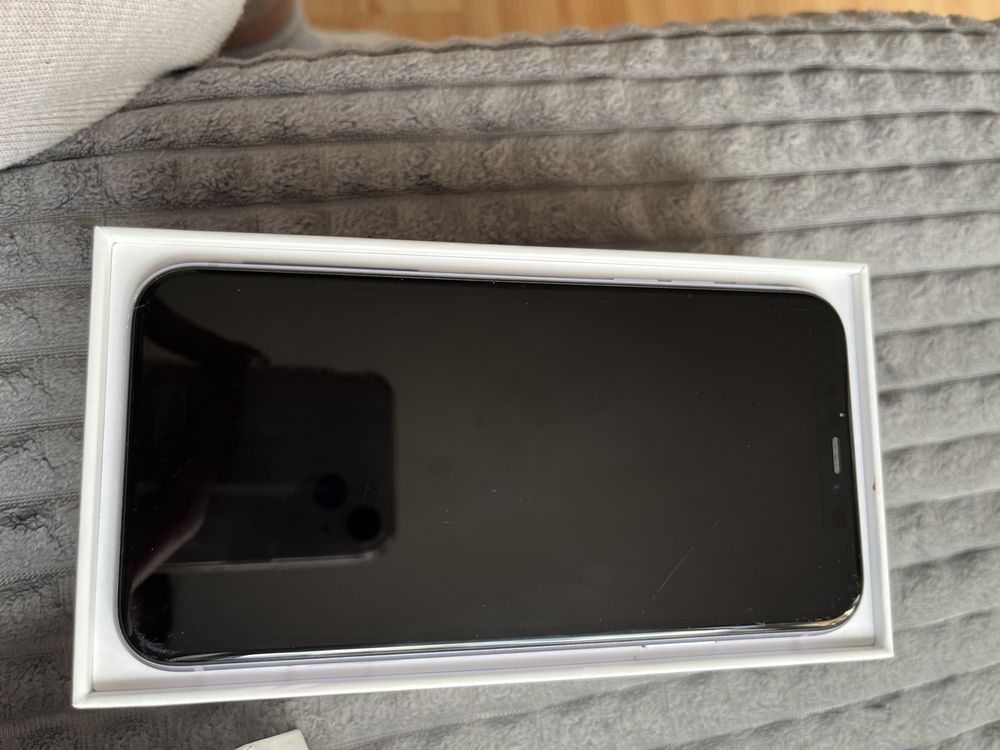 iPhone 11 filetowy 128 GB