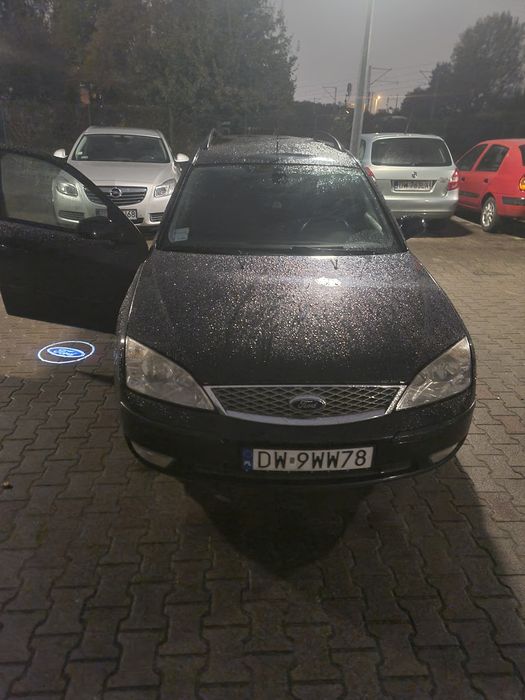 Ford mondeo turniet MK3 2.0 tdci 130km 2005 rok