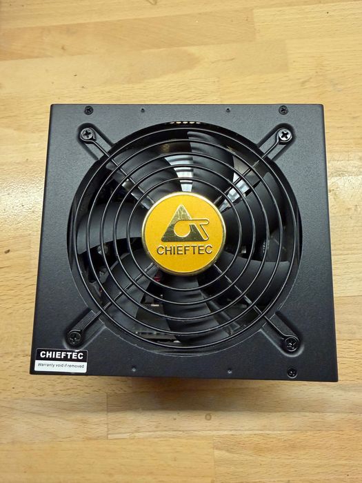 Zasilacz Chieftec 750W 80 Plus Gold Polaris