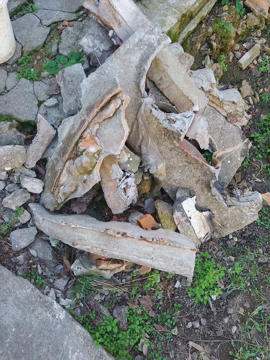 Бой Бут камень различный