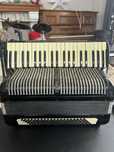 Hohner Verdi III 120 stary hohner akordeon