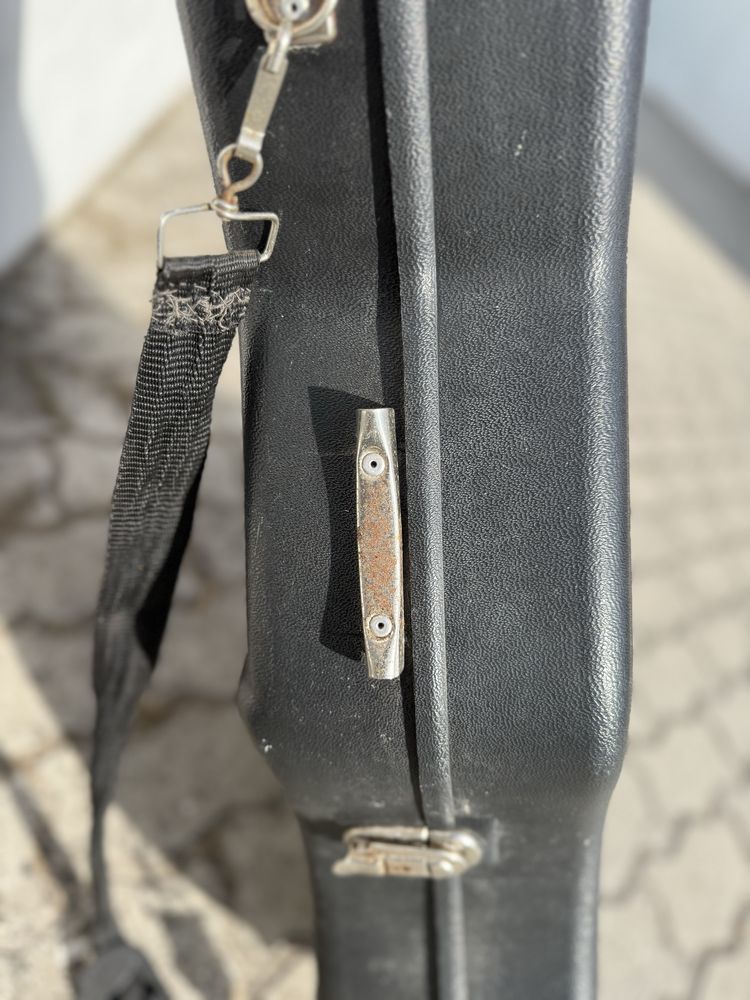 Estojo para guitarra clássica (viola)