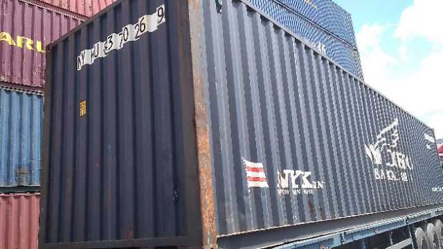 Contentores 40 pés (12 metros)