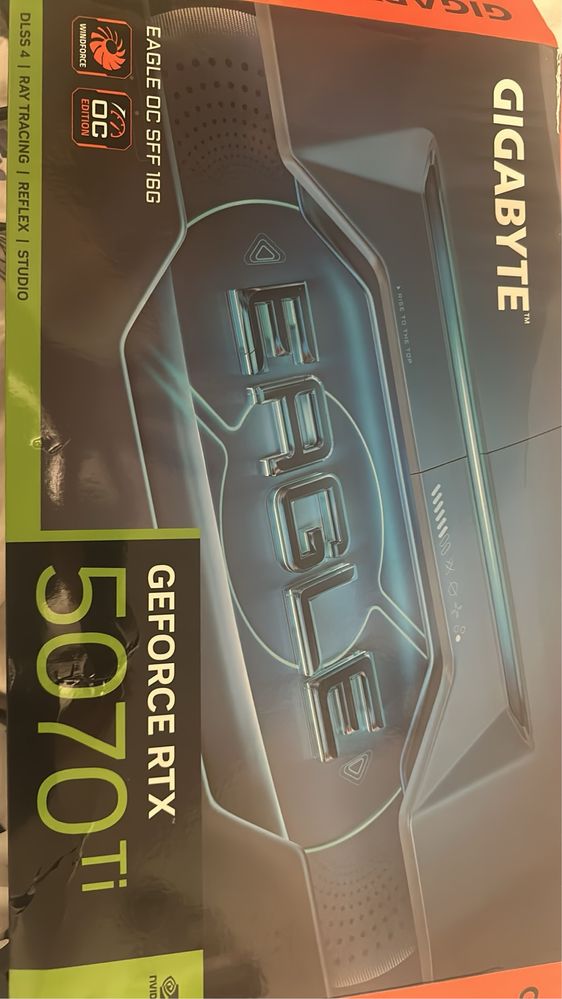 Karta Graficzna Gigabyte RTX 5070 Ti EAGLE OC SFF 16GB GDDR7 256bit