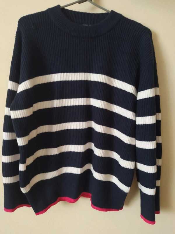 Granatowy sweter ,bluza w białe pasy xl