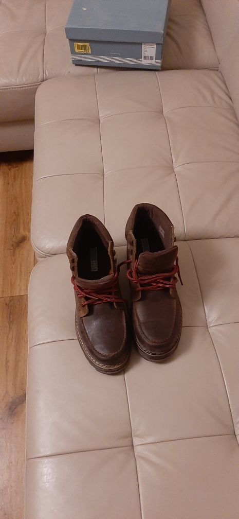 Nowe buty firmy pier one