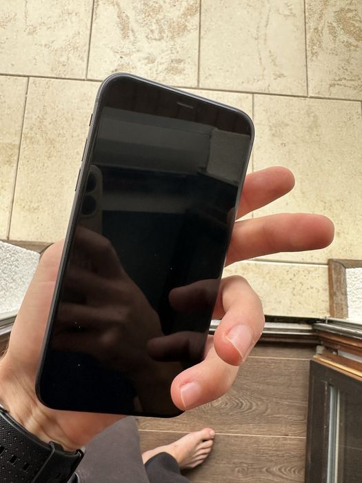 Айфон 11  256 гб !!!