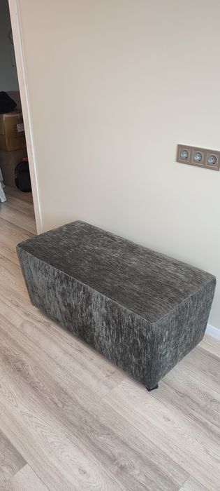 Продам розкладний диван в гарному стані + пуф в подарунок