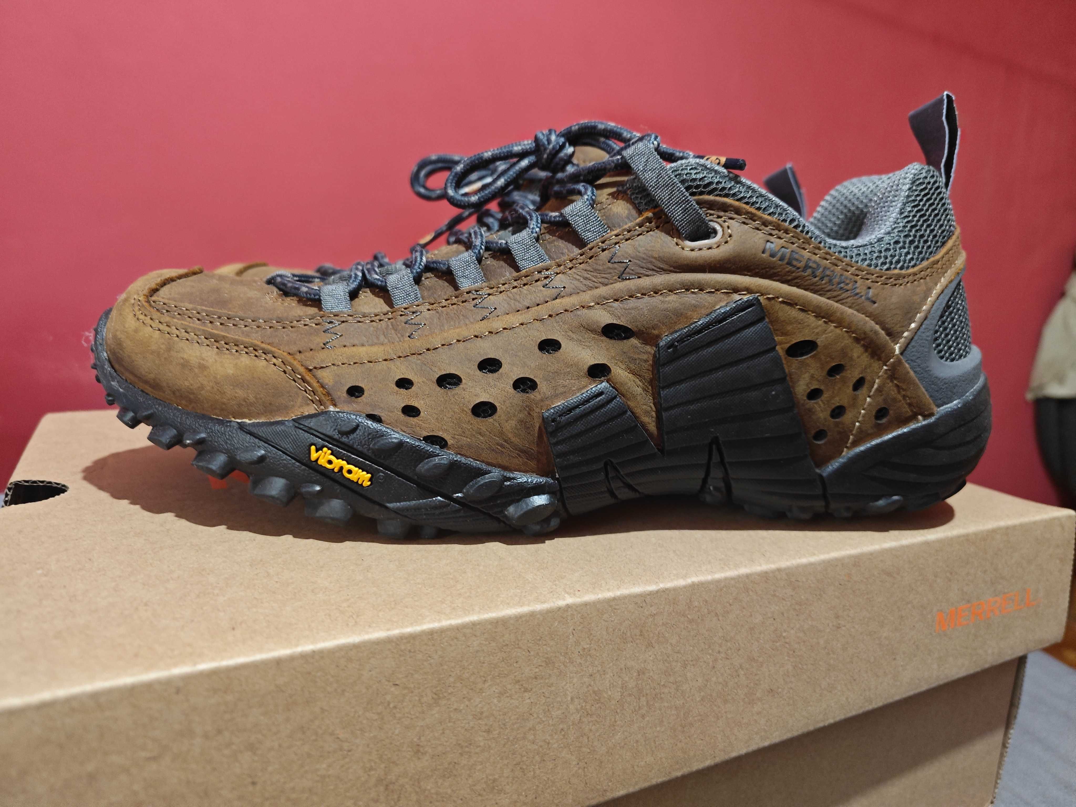 Trekkingi Merrell Intercept 43
