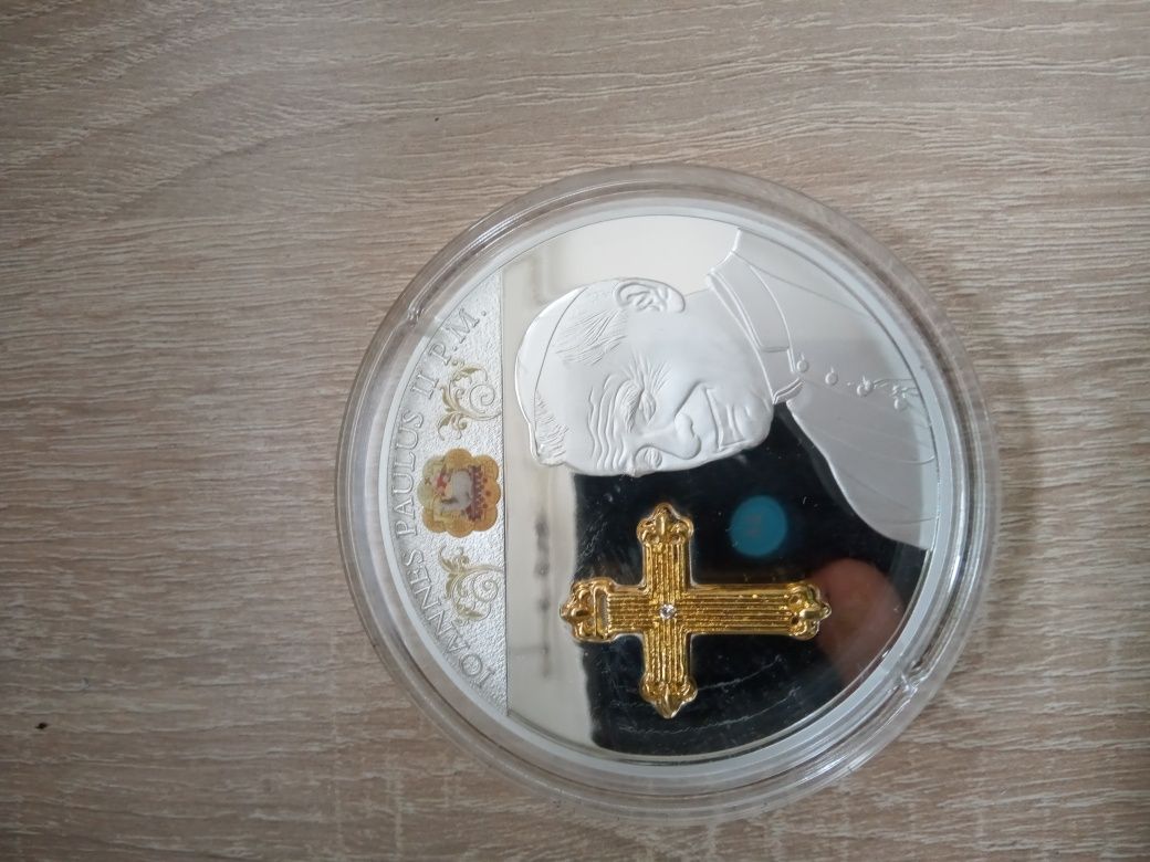 Medal z wizerunkiem Papieża Jana Pawła