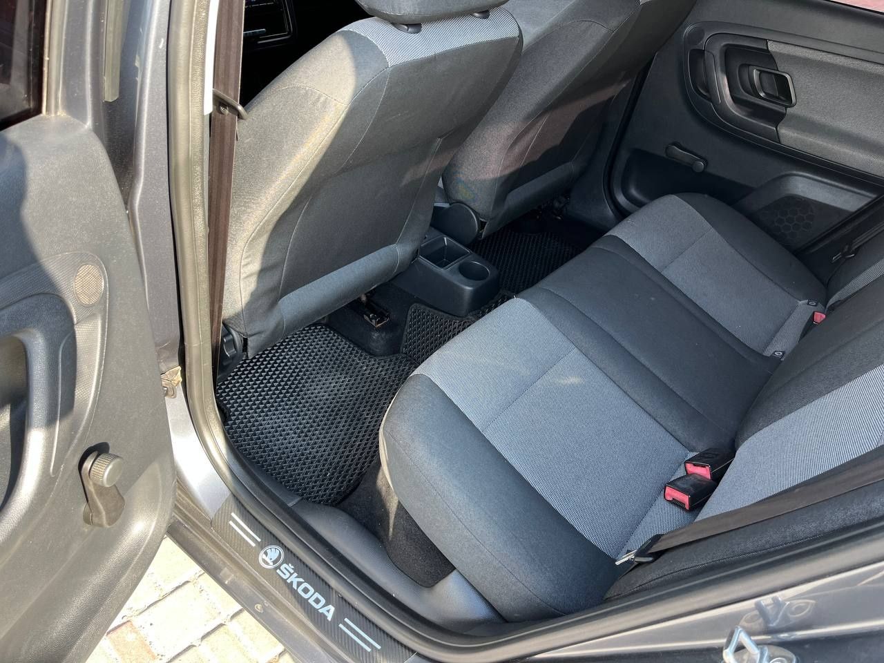 Продам Skoda Fabia 1.4 Газ 4