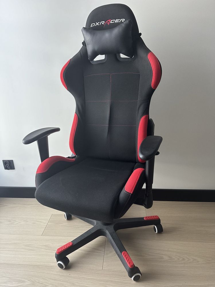 Fotel gamingowy biurowy DXRacer