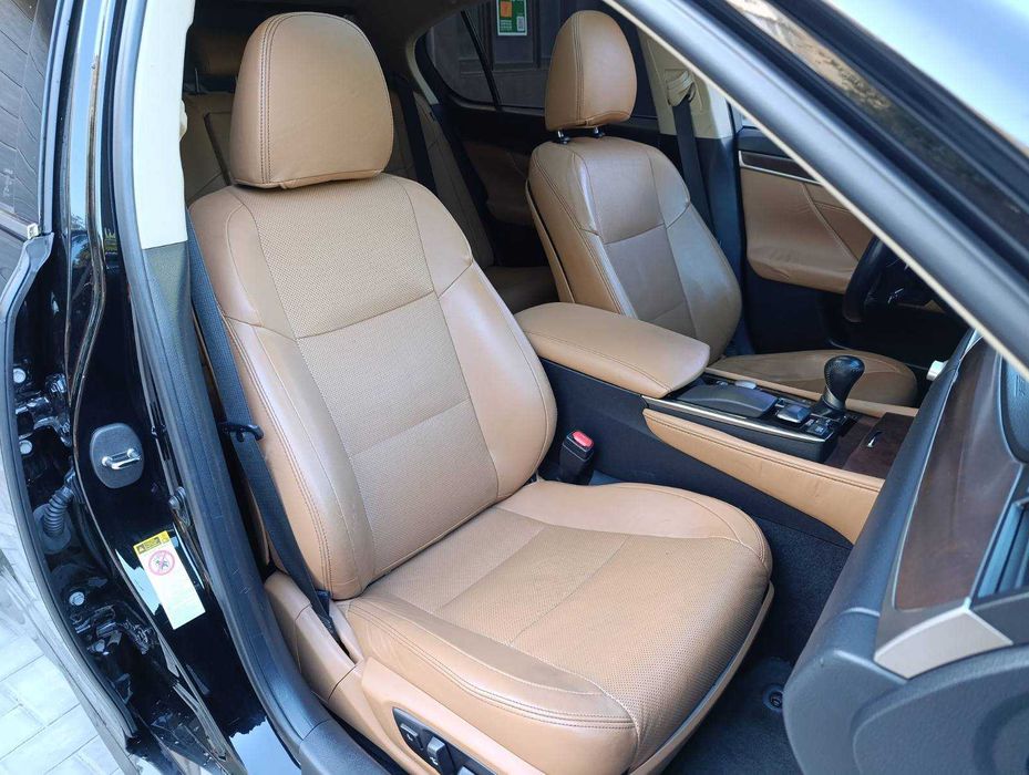 Lexus GS 350 2014 року 3.5 л. /бензин