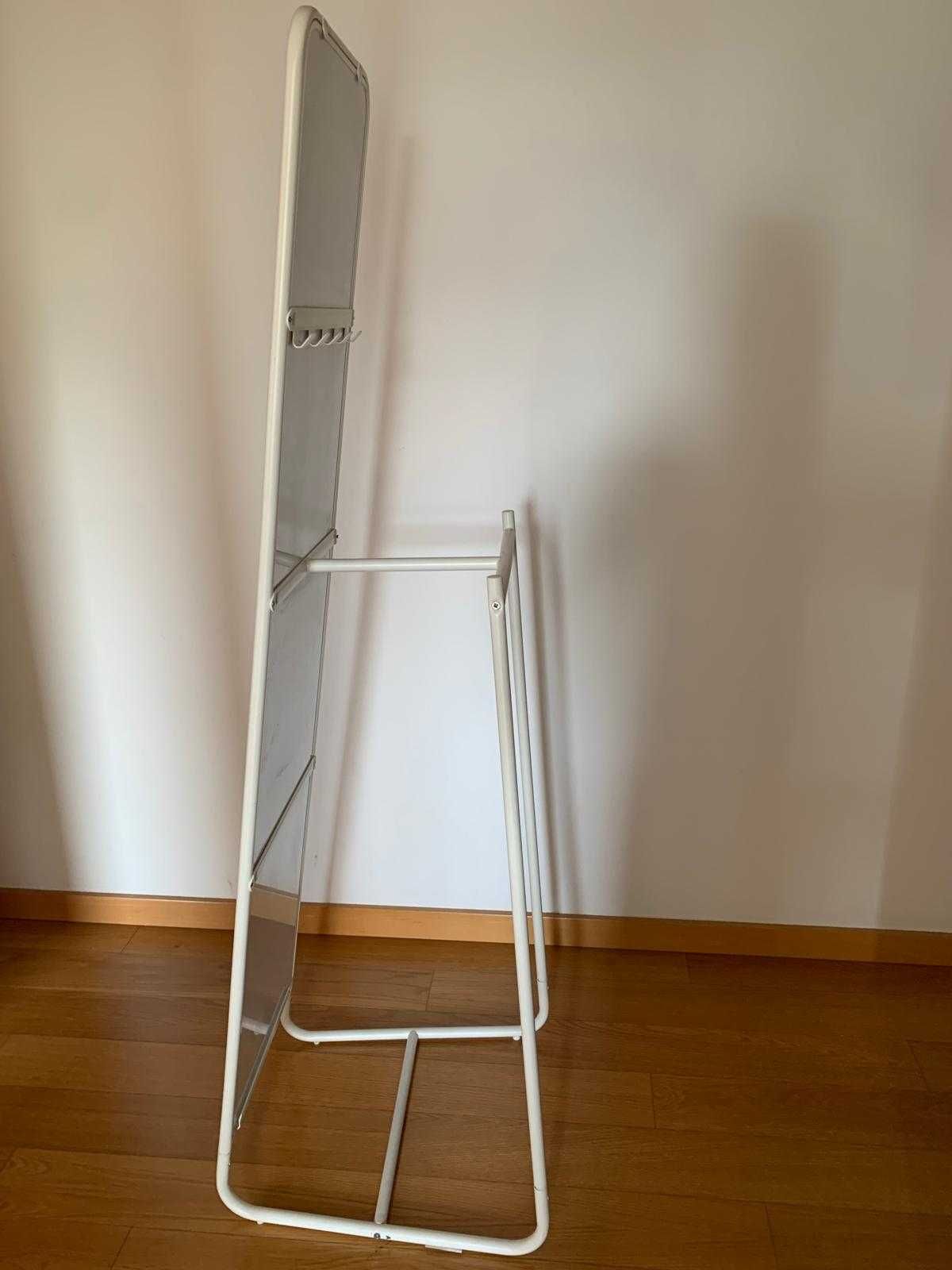 Espelho Branco de Pé modelo KNAPPER IKEA - como NOVO!