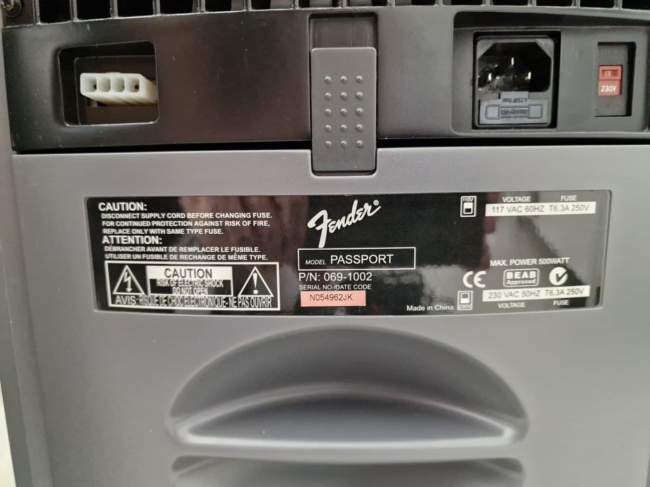 Fender Passport - Profesjonalny przenośny zestaw naglosnieniowy