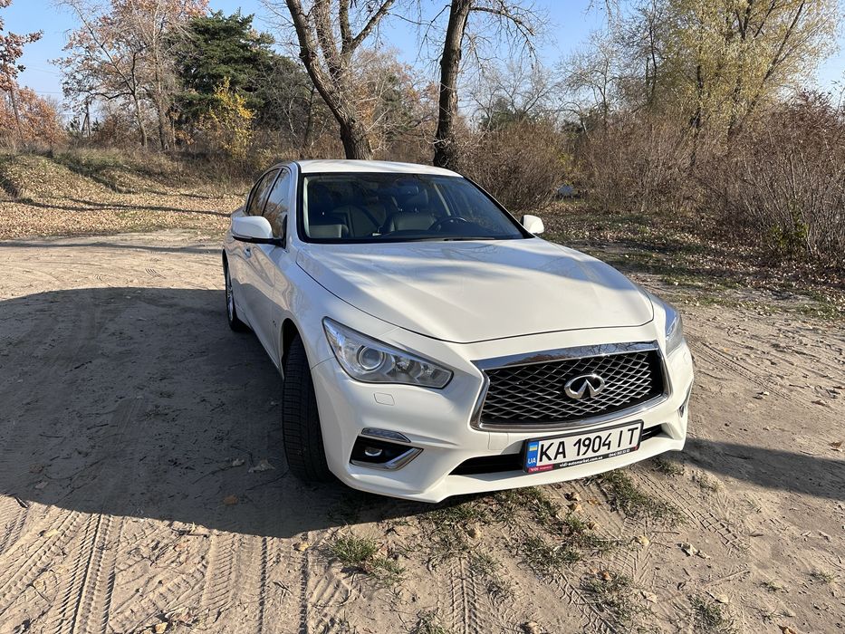 Продам Інфініті Q50