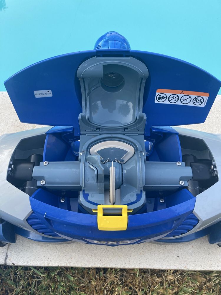 Robot Zodiac MX8