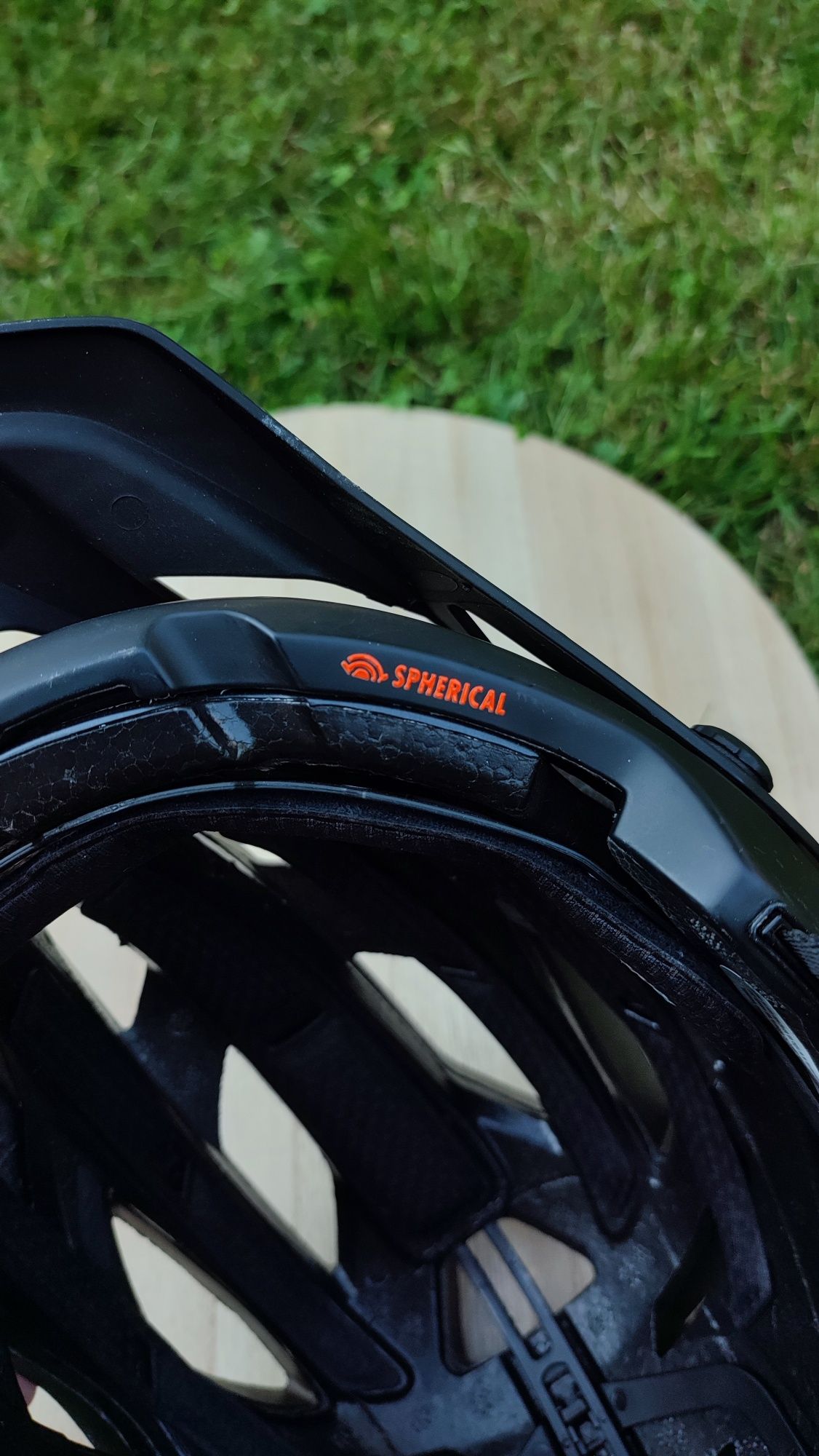 Kask mtb GIRO Merit Mips