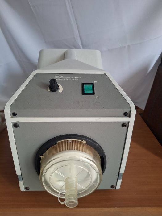 Laser dispositivo na imagem é um evacuador de fumo Sharplan 100 Xplume