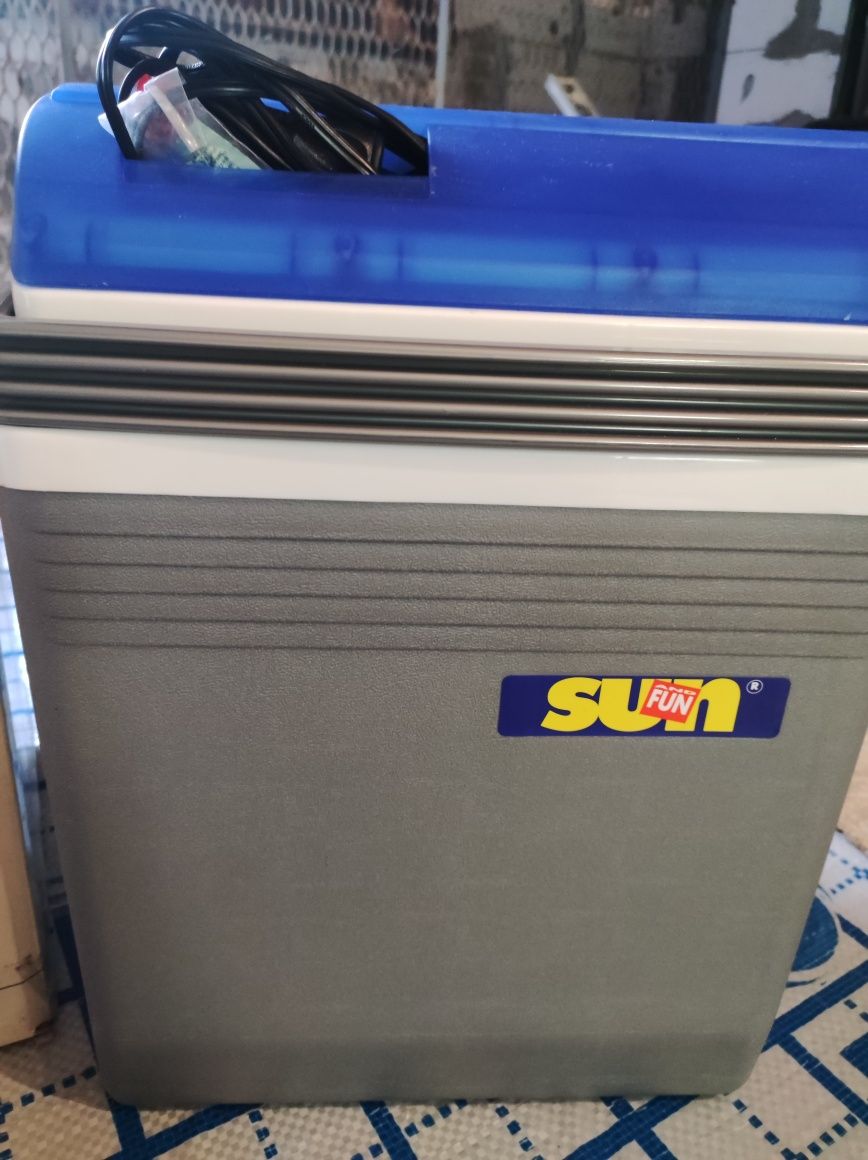 Автохолодильник SUN FUN