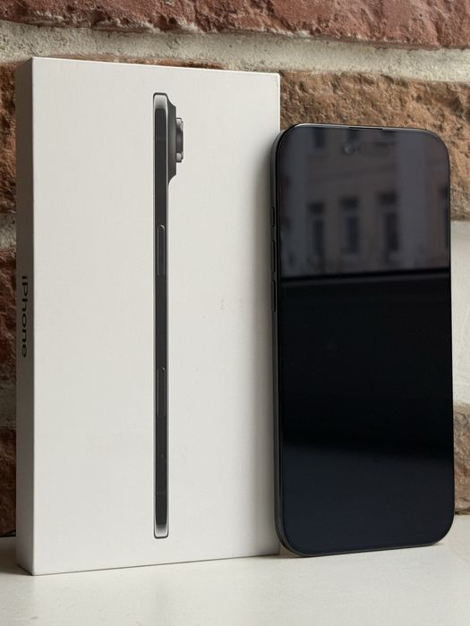 iPhone 17 air 256 GB на гарантии идеальное состояние