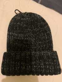 Gorro, da Tissaia, completamente novo, com etiquetas ainda