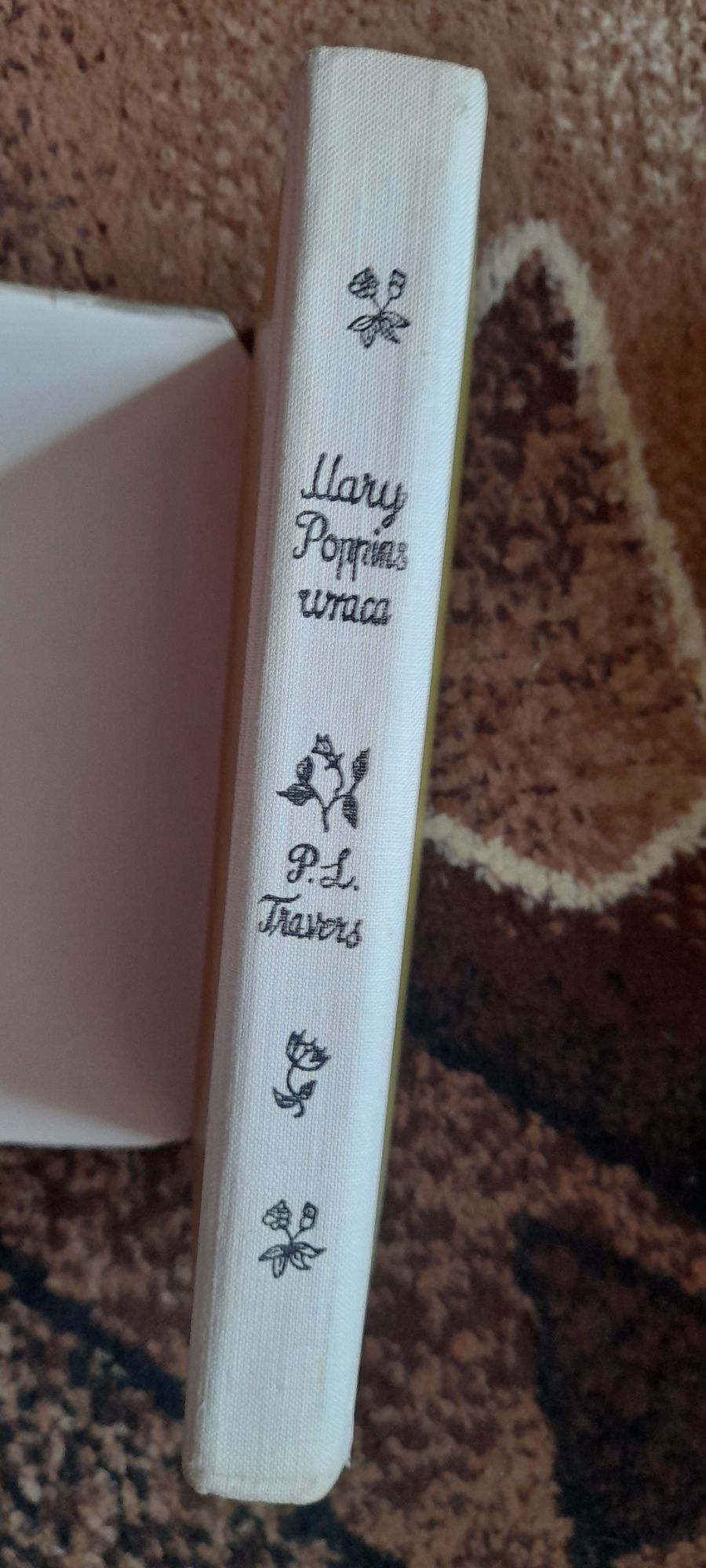 Mary Poppins wraca - P. L. Travers