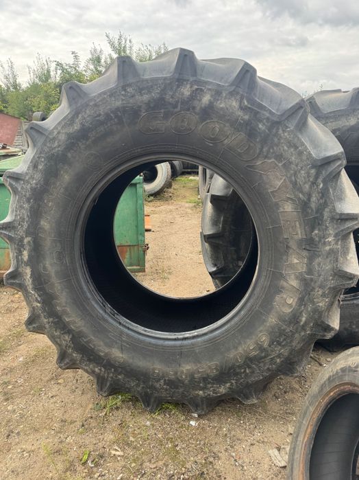 Sprzedam opony rolnicze 650/85-38