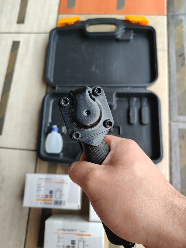 Zszywacz pneumatyczny Neo Tools