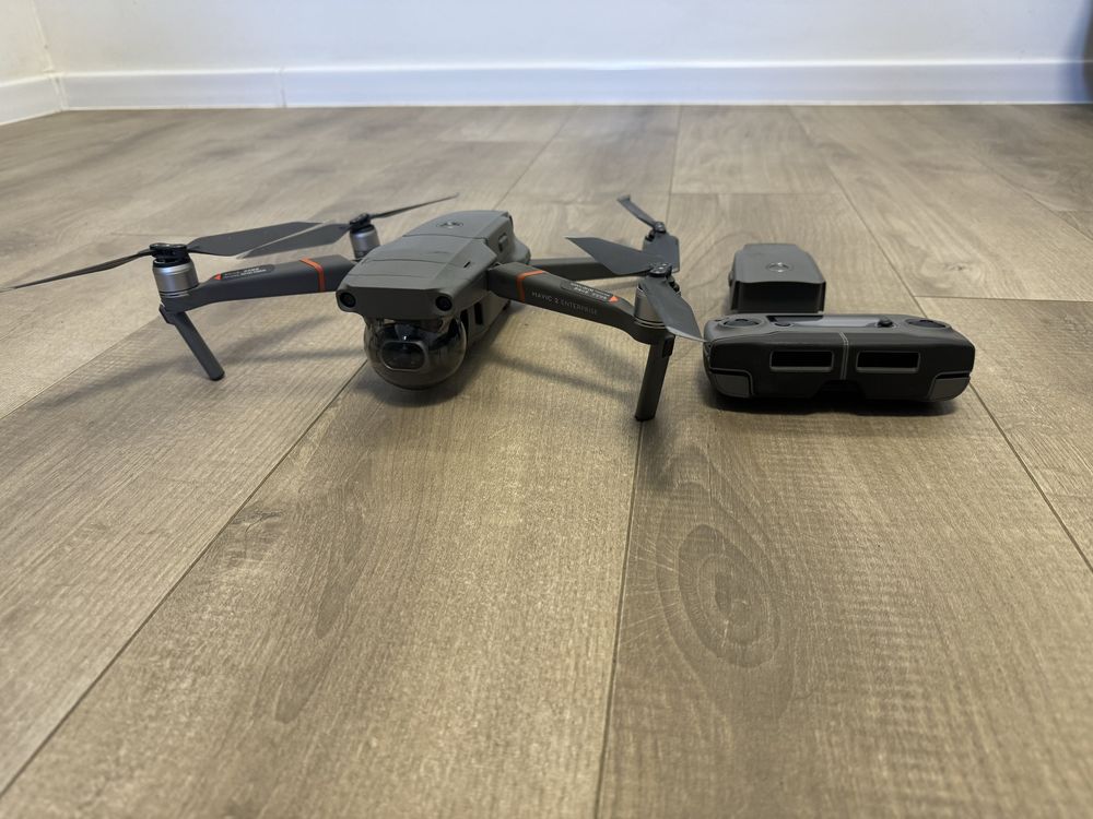 Продам квадрокоптер dji mavic 2 enterprise