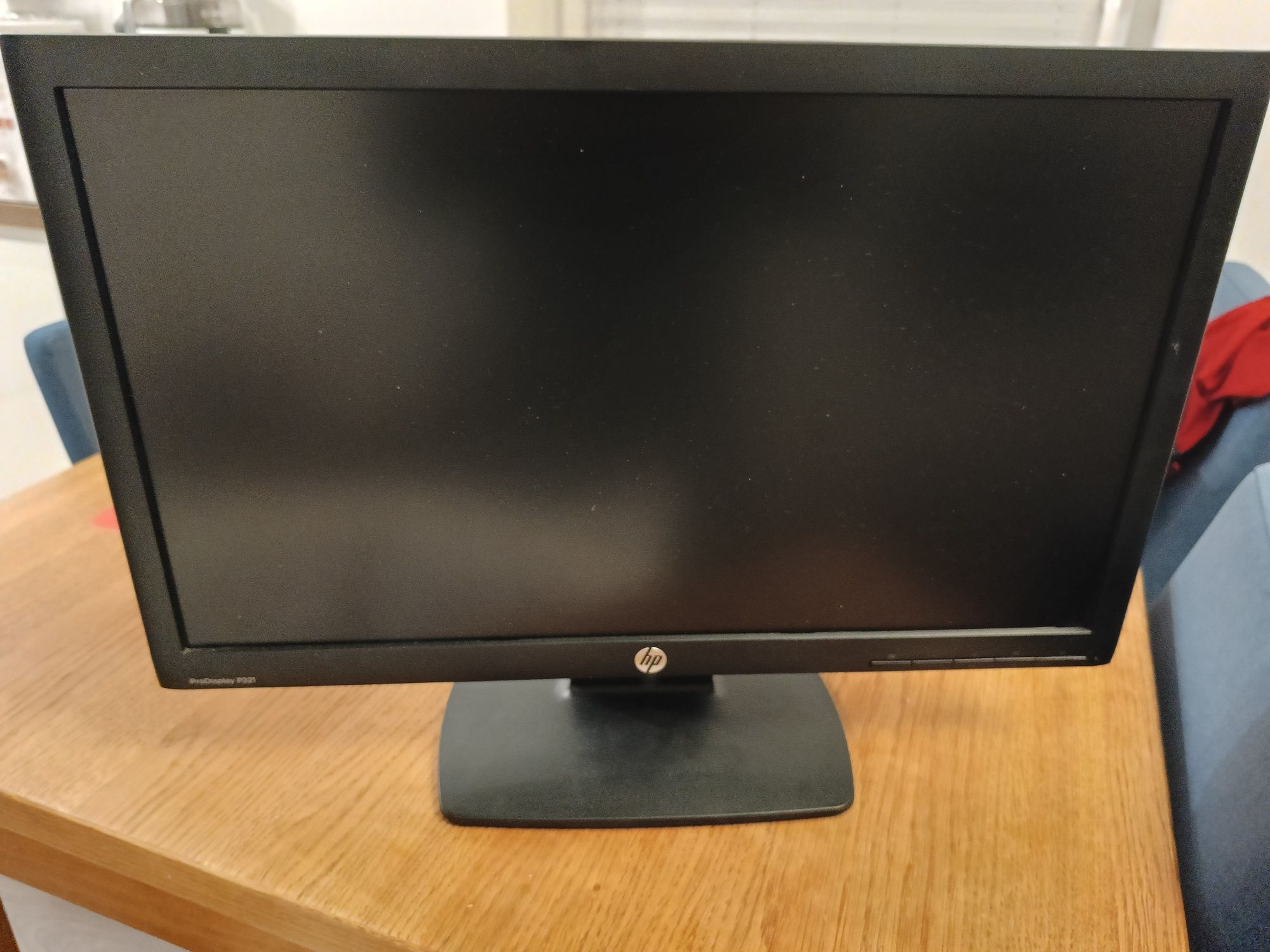 Monitor HP Pro Display P221