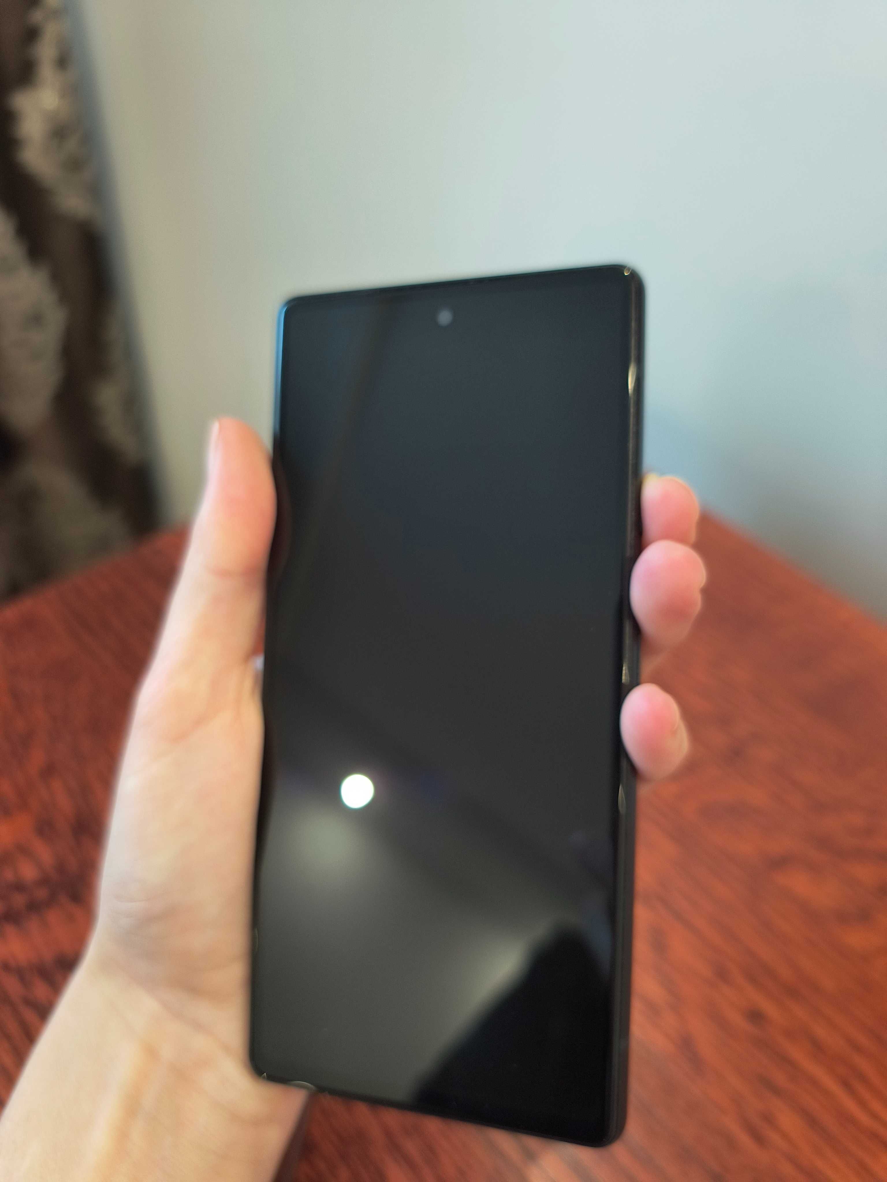 Google Pixel 6 Neverlock 8/128Gb, +eSim