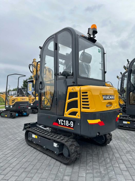 Mini koparka NEX YUCHAI YC18-9 Nowa minikoparka nex